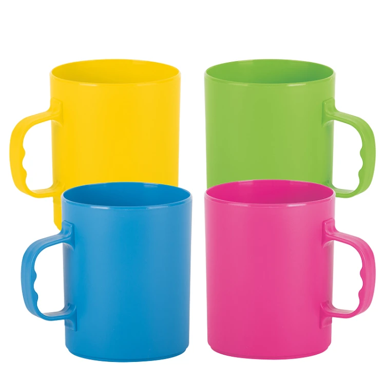 Kubki plastikowe 0,35 l M.png