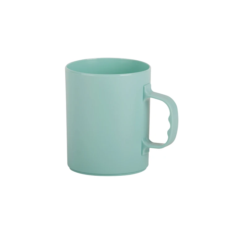Kubek plastikowy 0,35 l Soft Zielony M.png