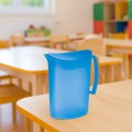 Niebieski dzbanek plastikowy 2l z pokrywką – produkt